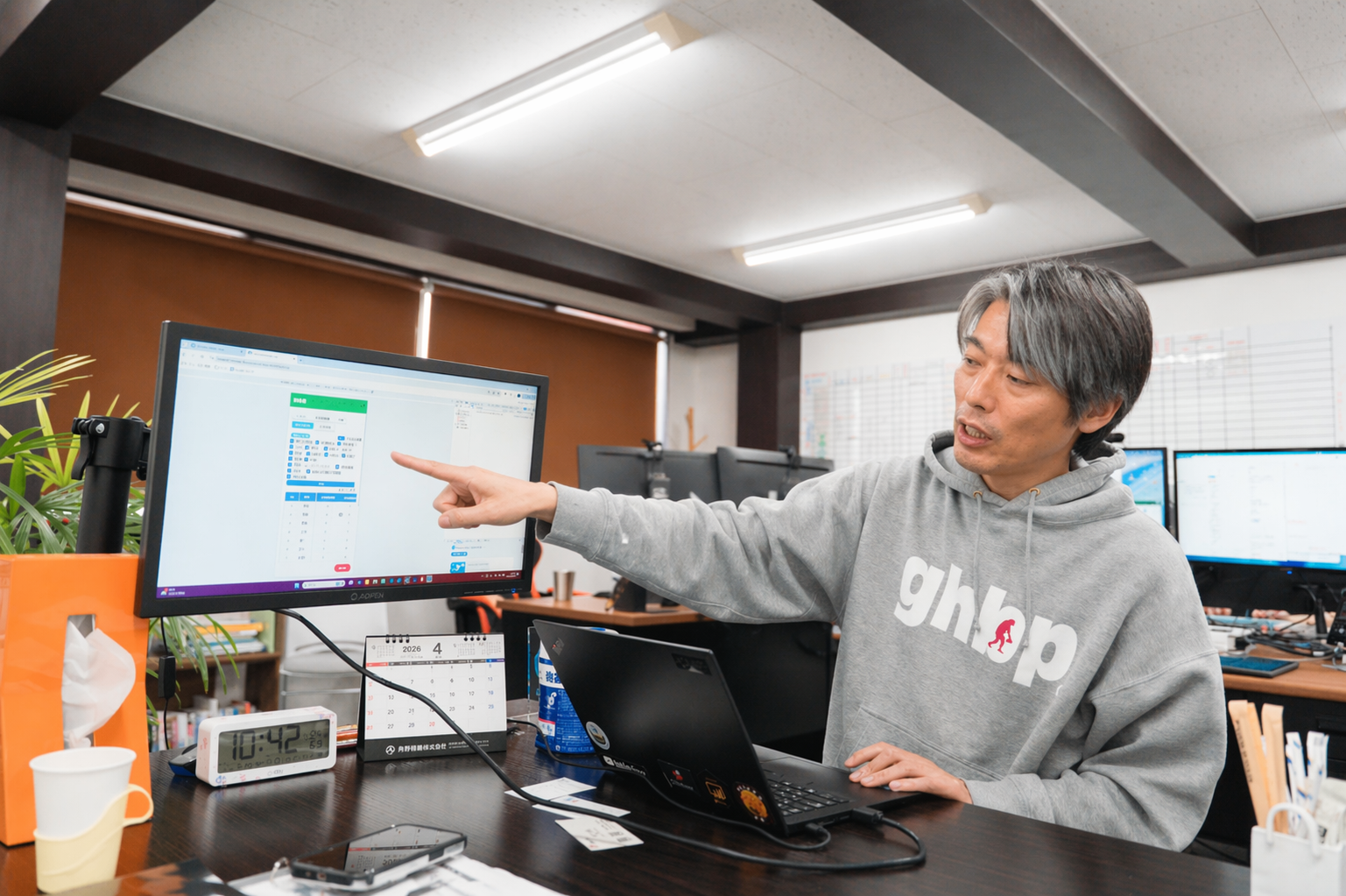 1cf164b7-98a8-418b-83fd-400f46dccd24.png 開発した保坂社長